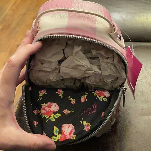 Betsey Johnson Kitsch Backpack - Picture 5 of 6